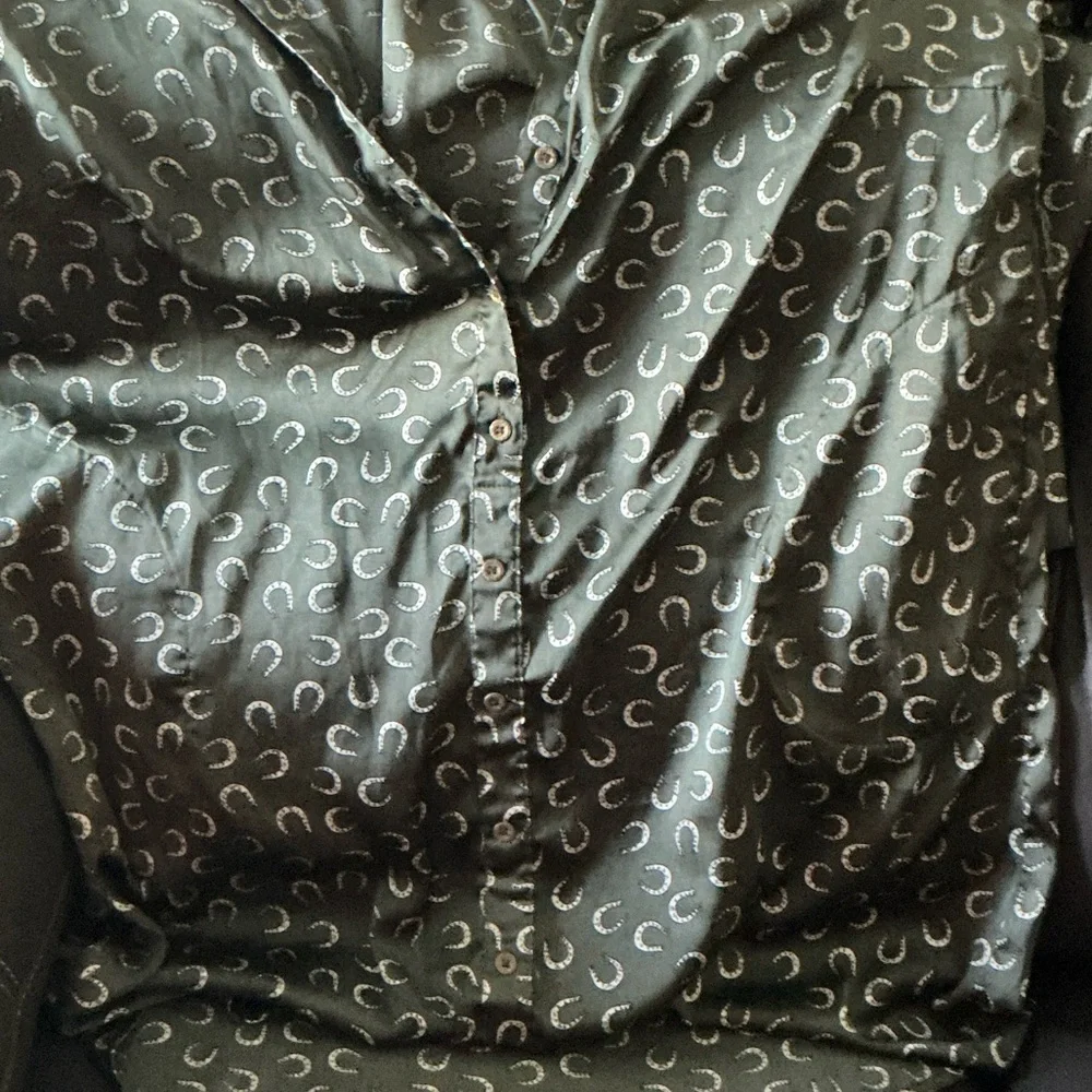 Cato Olive Green Horseshoe Print Blouse - Picture 2 of 7